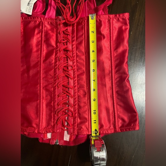 New Vintage Empire Intimates ❤️ Red Shapewear Corset with Satin Finish, size 36 - Picture 6 of 12